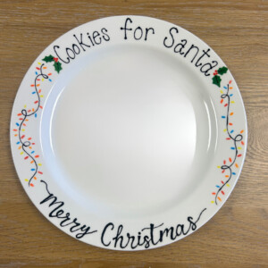 Cookies for Santa plate with outline
